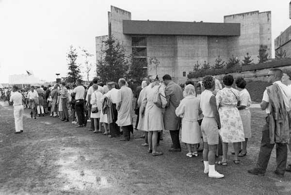 People lining up in front of Expo 67's Labyrinth Pavilion